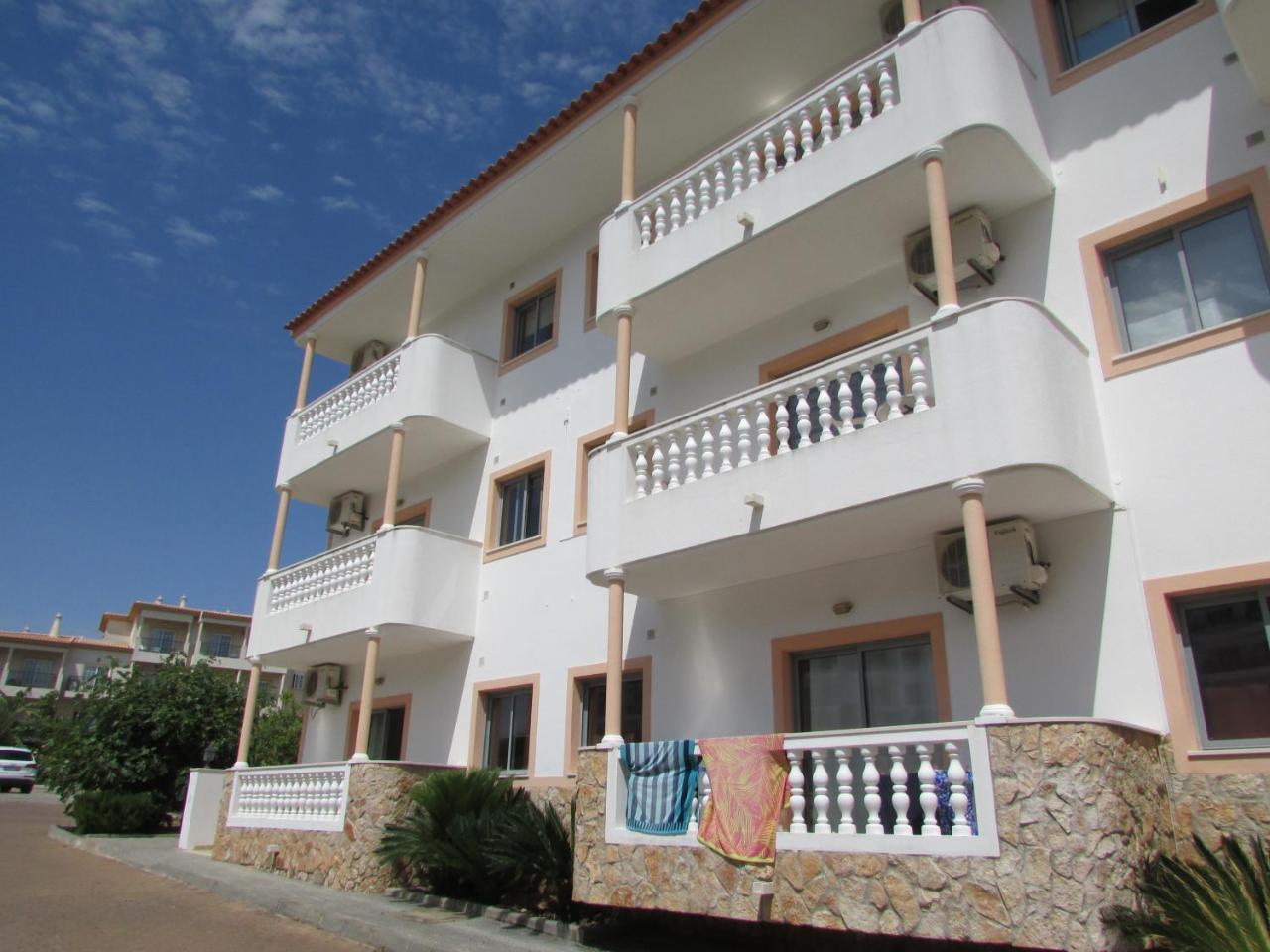 Apartamentos Cabrita Албуфейра Екстериор снимка